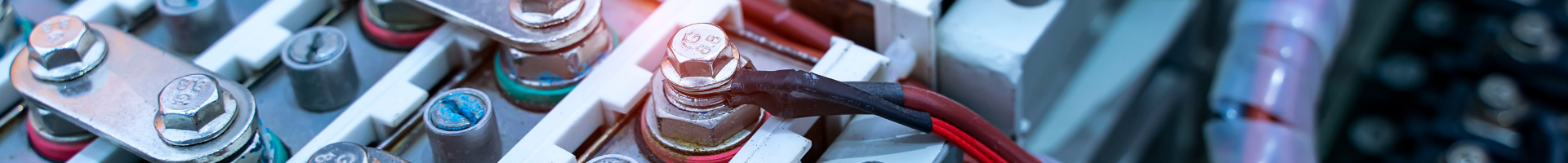 東京都八王子市周辺のバッテリー交換専門店のリビルドバッテリー交換・新品バッテリー交換についてご紹介します。